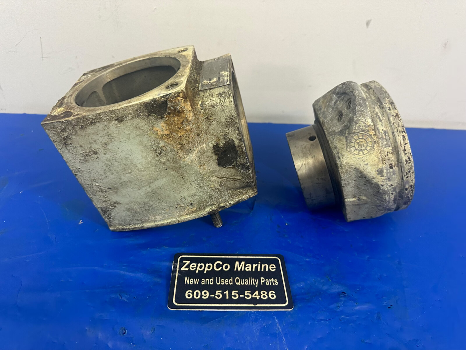 Volvo Penta AQ 280-290 Upper Unit Gear Case Only | eBay