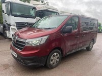 2024 RENAULT TRAFFIC DIESEL MINI BUS 7 SEATER WHEELCHAIR ACCESS DAMAGED SALVAGE