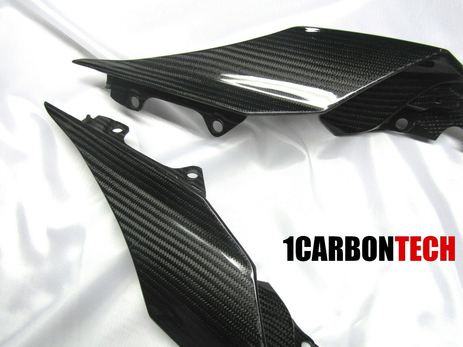 CARBON FIBER TAIL SIDES YAMAHA YZF R1 2015-2016-2018-2019