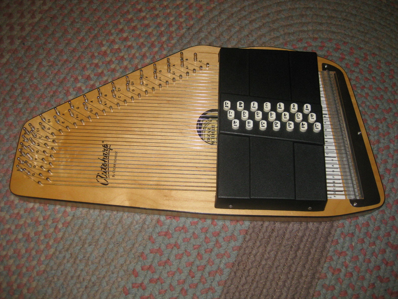 Oscar Schmidt Autoharp 21 Chord made in USA READY TO PLAY