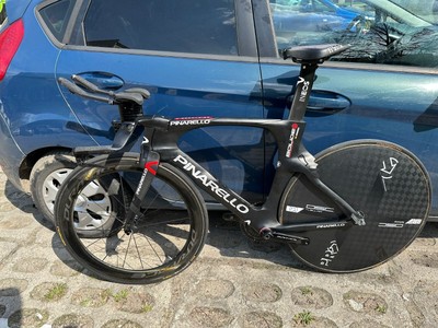 Pinarello Bolide TT Ineos Grenadier 