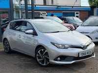 2016 Toyota Auris 1.8 VVT-h Design Hatchback 5dr Petrol Hybrid CVT Euro 6 (s/s) 