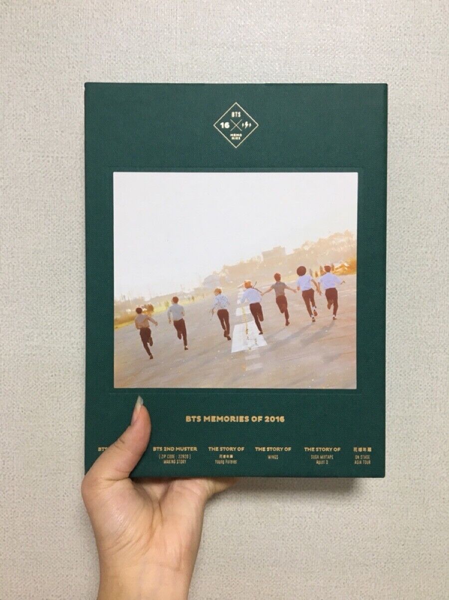BTS BANGTAN BOYS Memories of 2016 Official DVD Photobook Set BTS BANGTAN BOYS Memories of 2016 Official DVD Photobook Set