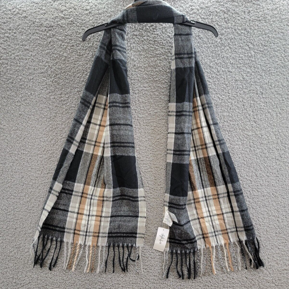 Style & Co. Soft Plaid Fringe-Trim Scarf Women's One Size Black Neutral - Picture 2 of 13