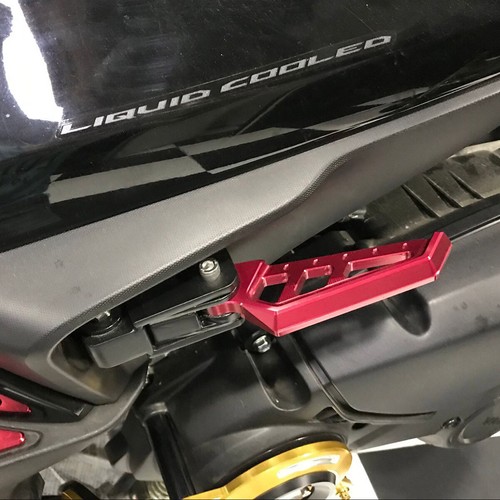 For YAMAHA XMAX 125 250 300 400 2017-2020 CNC Rear Footrest Footpegs Pegs pedal