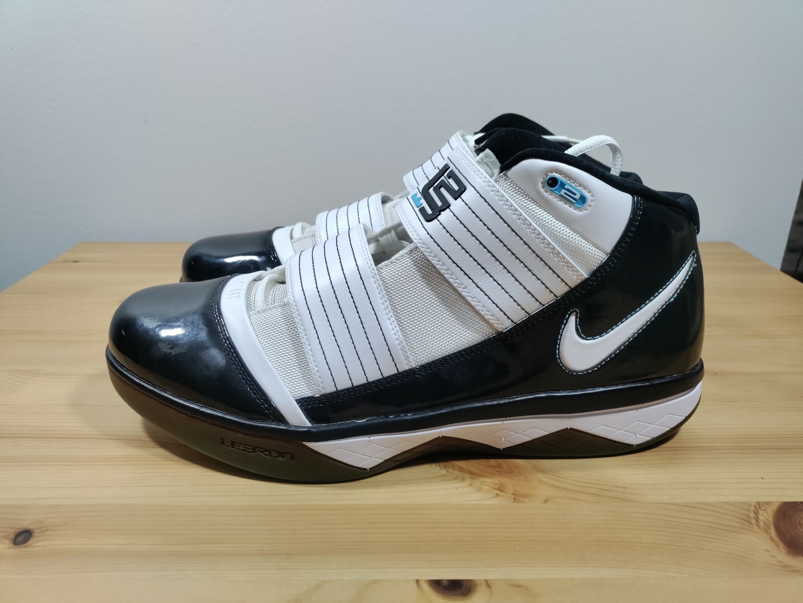 Size 15 Nike Zoom Soldier III Baltic Blue 3 Men s Lebron James 354815 013 eBay