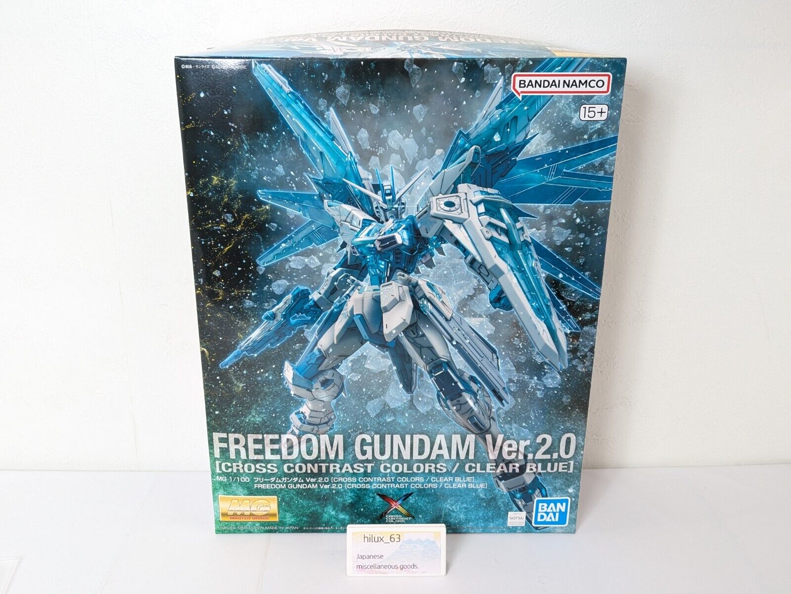 BANDAI MG 1/100 Freedom Gundam Ver.2.0 CROSS CONTRAST COLORS BANDAI MG 1/100 Freedom Gundam Ver.2.0 CROSS CONTRAST COLORS