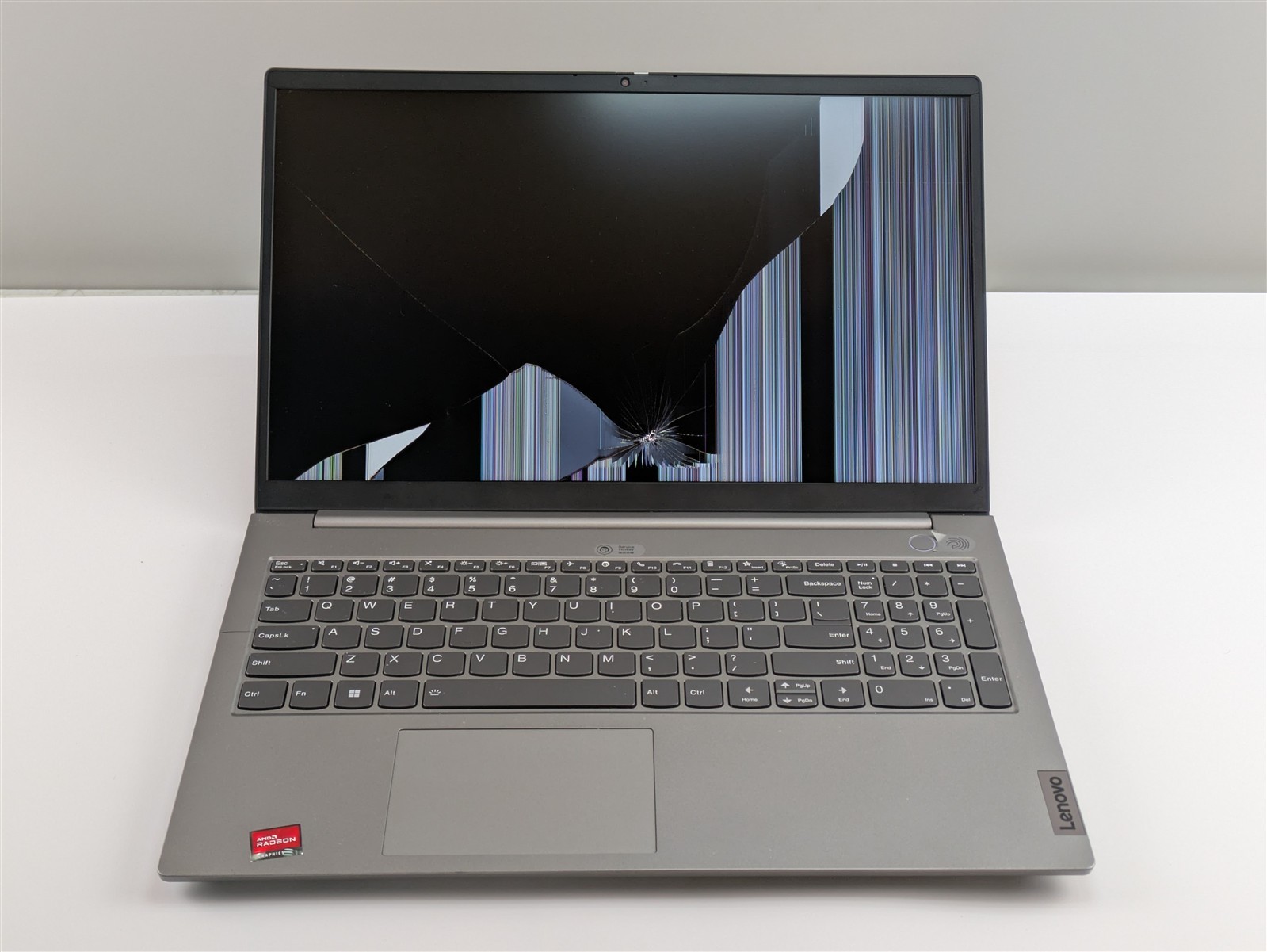 Lenovo ThinkBook 15 G3 ACL Ryzen 5 5500U 8GB RAM 256GB SSD 15.6