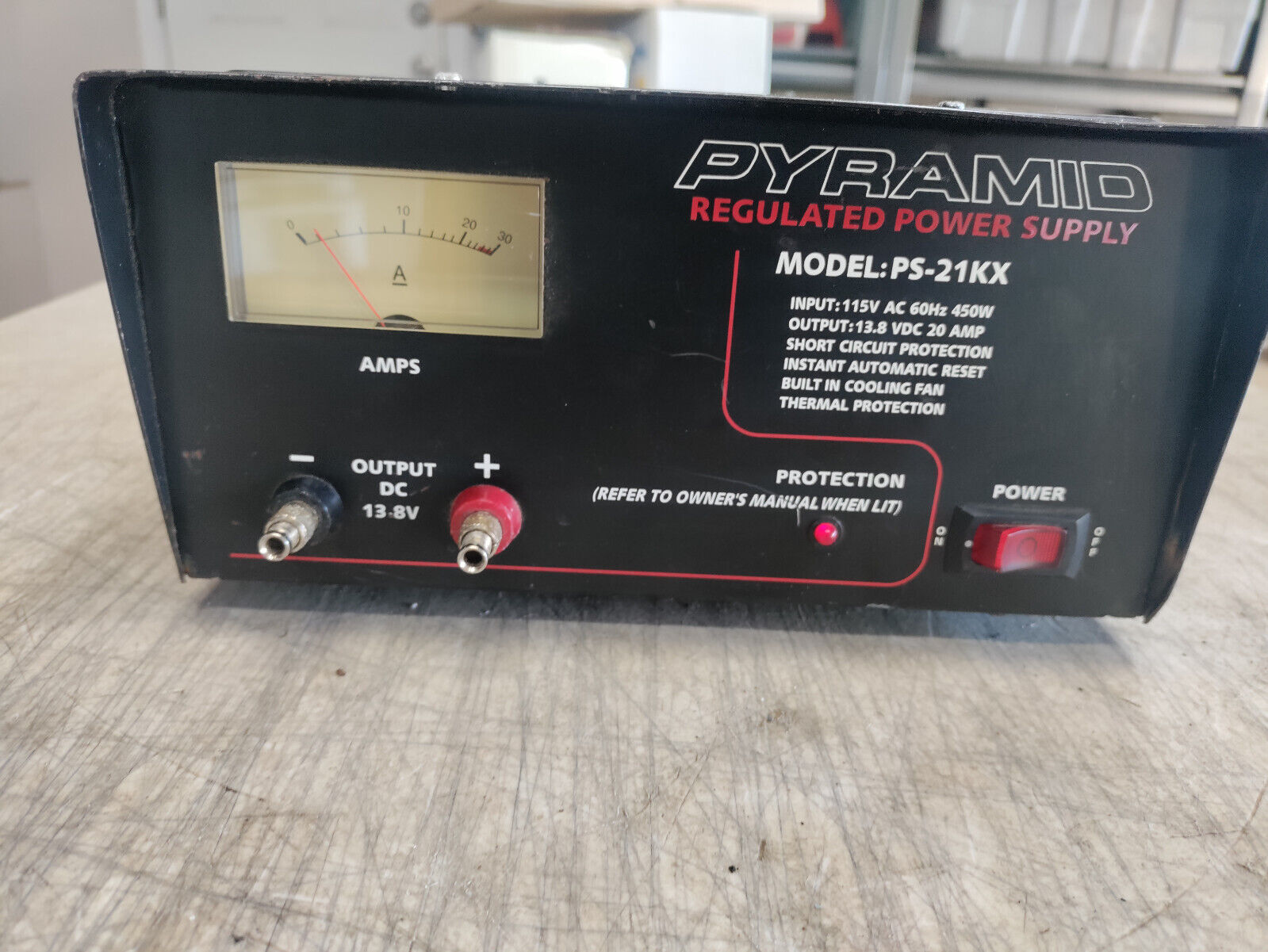Pyramid Regulated Power Supply Model PS-21KX 20 Amp Pyramid Regulated Power Supply Model PS-21KX 20 Amp