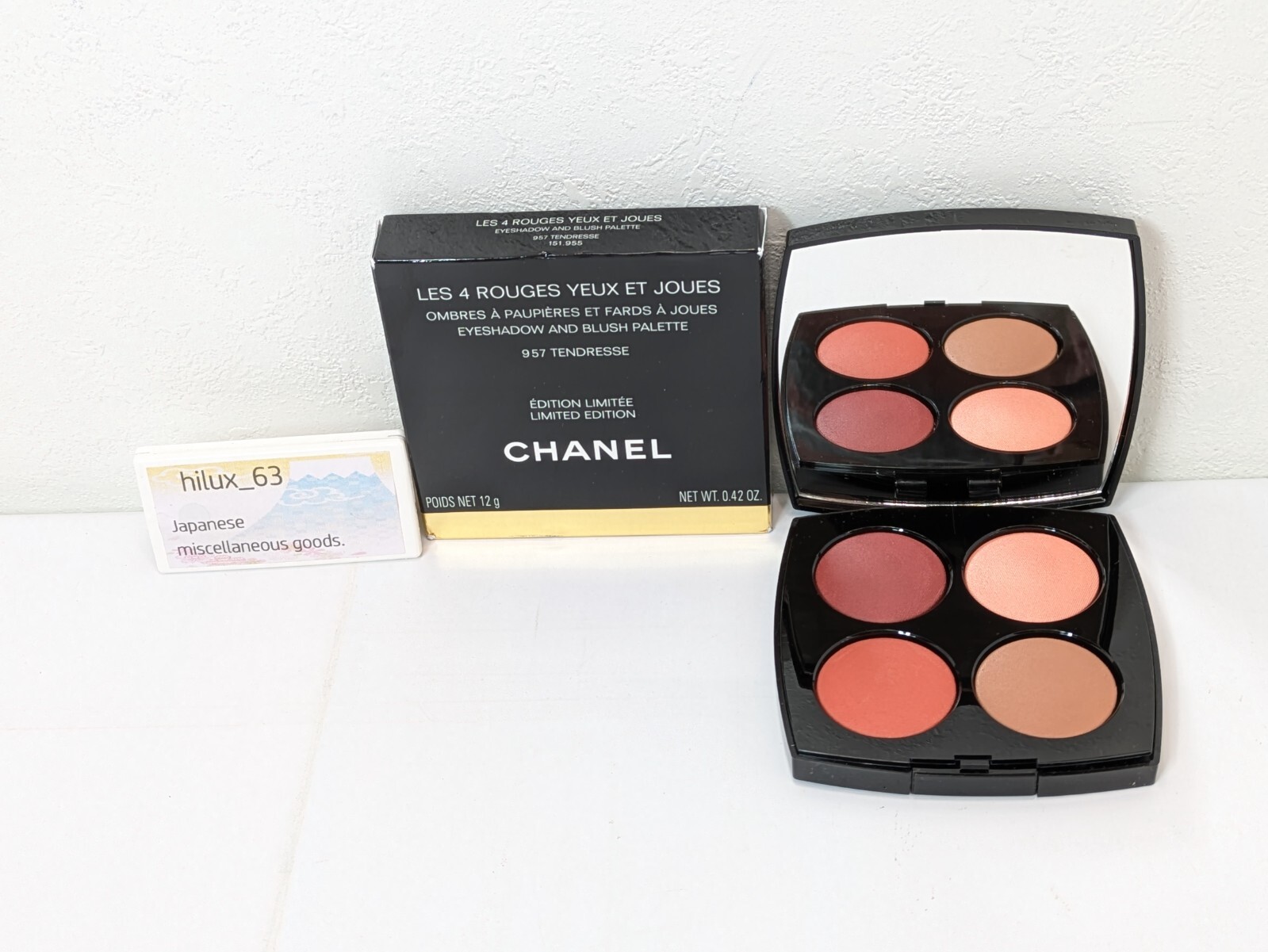 CHANEL Les 4 Rouges Yeux Et Joues 957 TENDRESSE Eye Shadow CHANEL Les 4 Rouges Yeux Et Joues 957 TENDRESSE Eye Shadow