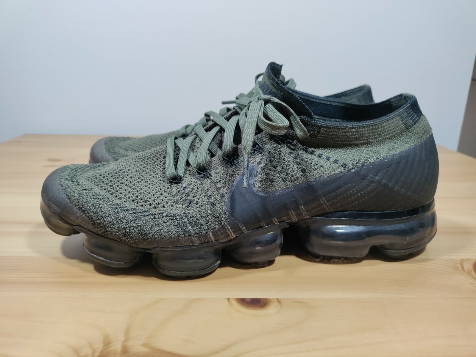 Nike Air Vapormax Flyknit Shoes Cargo Khaki Green Black Mens Nike Air Vapormax Flyknit Shoes Cargo Khaki Green Black Mens