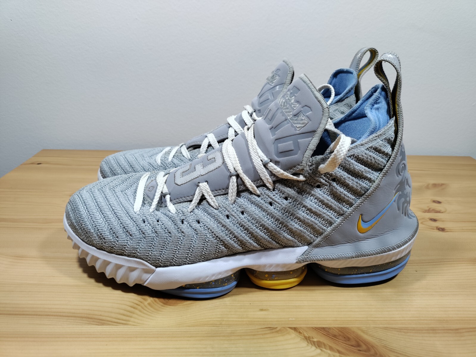 lebron 16 kith