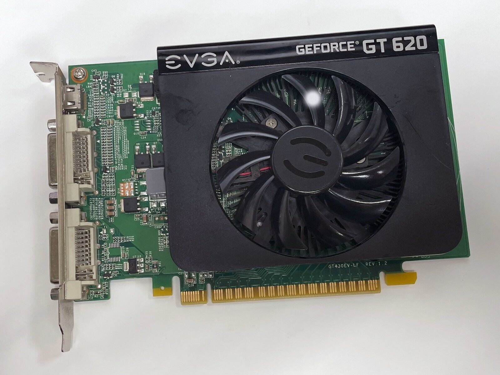 Nvidia geforce gt 620m Nvidia geforce gt 620m