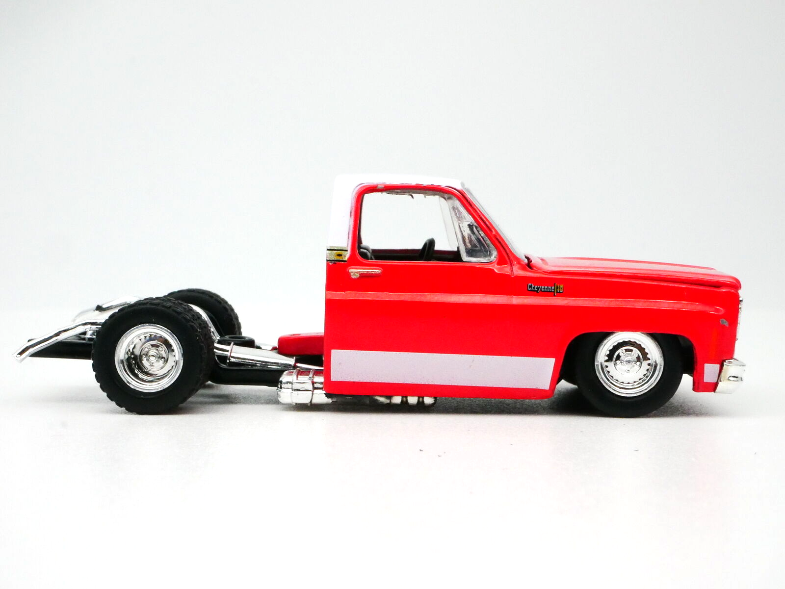 1973 CHEVROLET CHEYENNE 10 RACING RED 1:64 SCALE DIECAST COLLECTOR MODEL  CAR