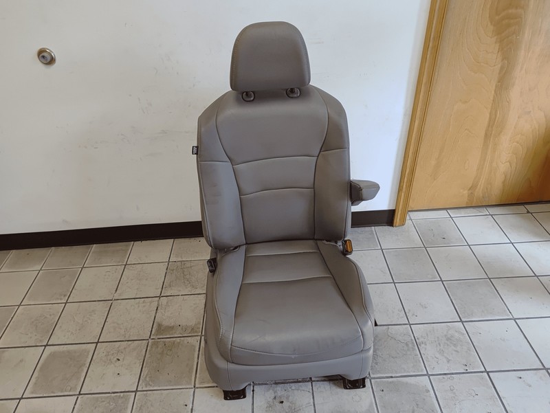 Used 2016-2018 Honda Pilot Ex-l Front Right Passenger Side Complete Seat OEM Beige