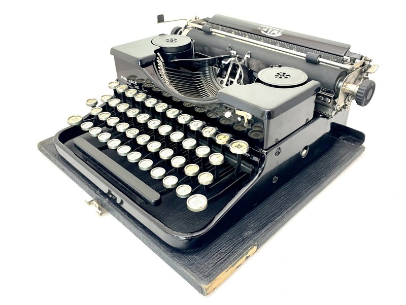 1929 Royal P on the Typewriter Database