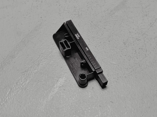 2020-2023 Volkswagen Atlas Cross Sport Keyless Entry Antenna Bracket Mount OEM