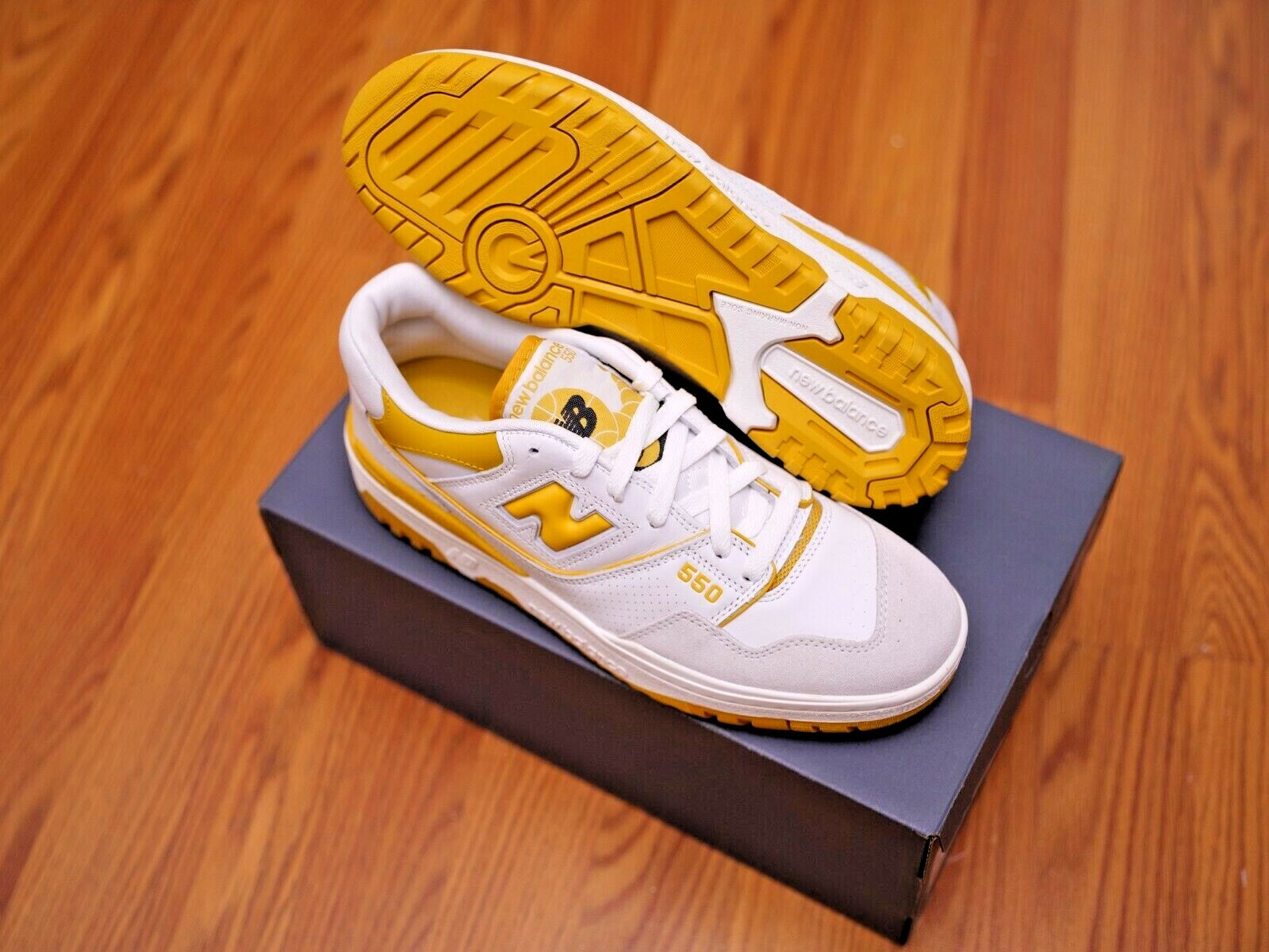 New Balance 550 Sea Salt Varsity Gold BB550LA1 [Men's Size]  NEWのeBay公認海外通販｜セカイモン