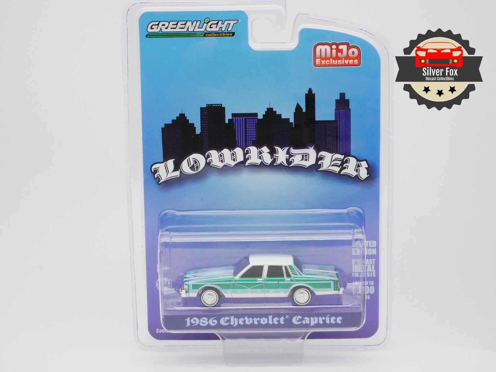 GREENLIGHT 1986 CHEVROLET CAPRICE LOWRIDER CHASE EXCLUSIVE 1:64 SCALE DIECAST