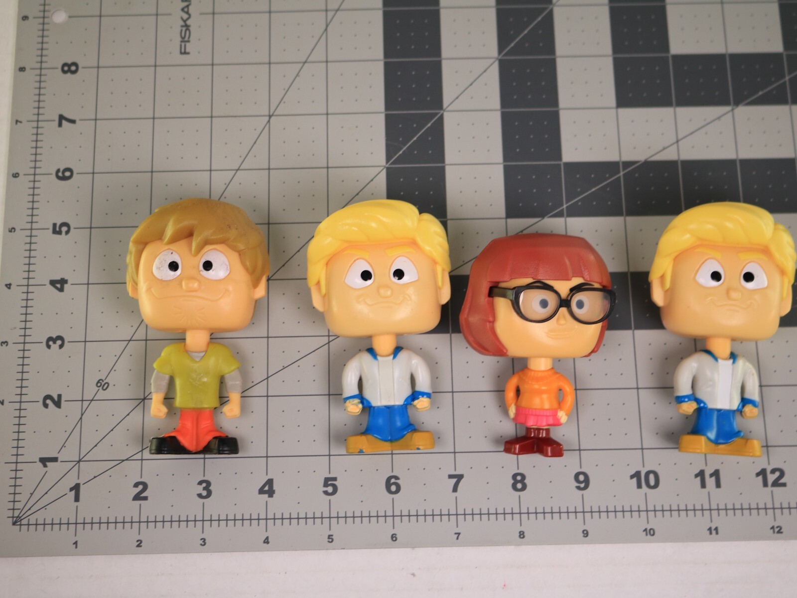 【BOBBLE HEAD】Scooby Doo スクービー・ドゥー 首振り人形 BOBBLE HEAD】Scooby Doo スクービー・ドゥー 首振り人形 - メルカリ