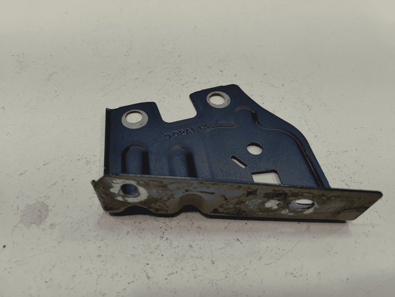 Used 2011-2019 Ford Explorer Front Left Driver Fender Mount Bracket OEM