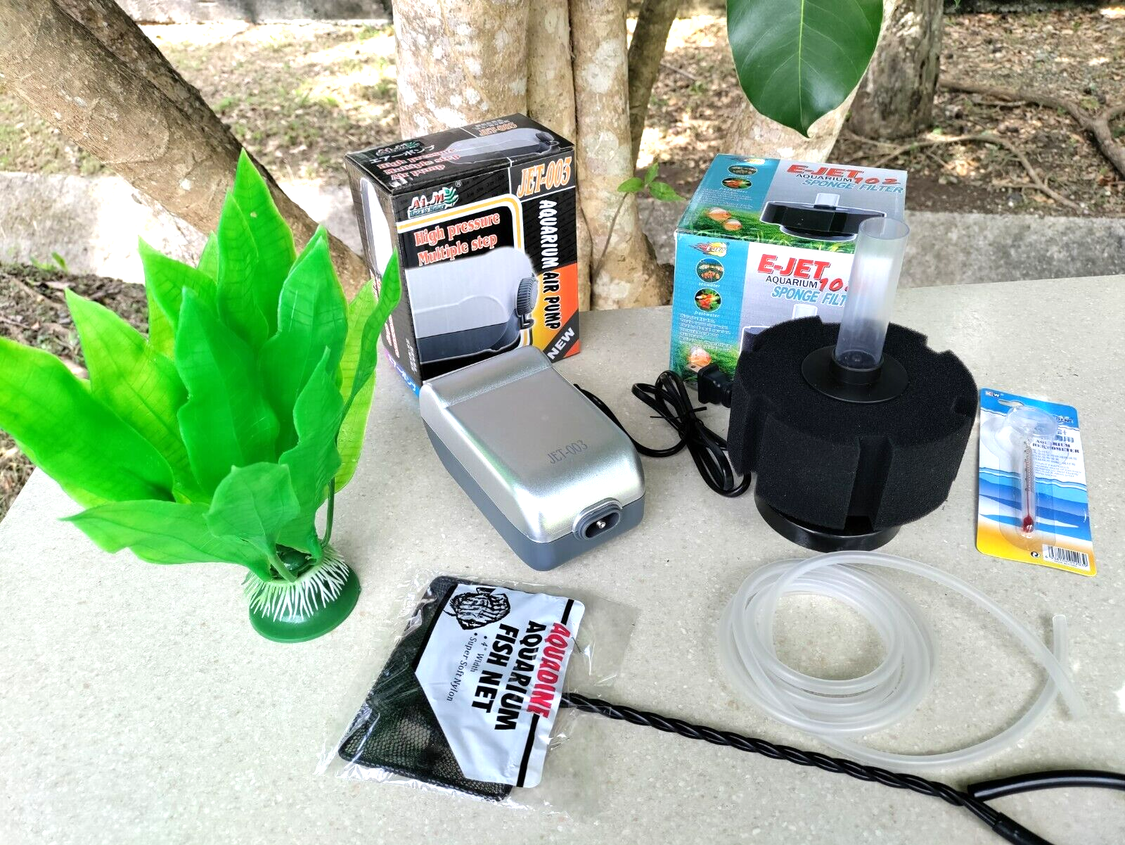 Small Aquarium Beginner Box #1 Perfect GIFT IDEA - Start up Accessory Kit