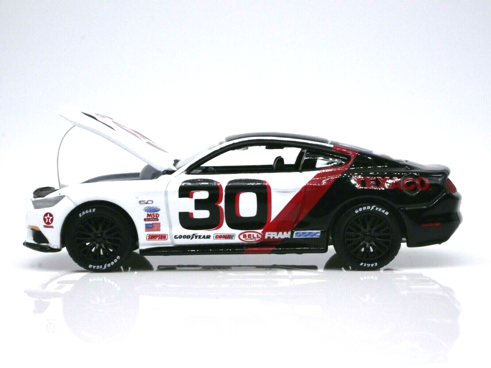 2017 Ford Mustang GT 1/64 Scale Diecast  Real Riders Opening Hood TEXACO