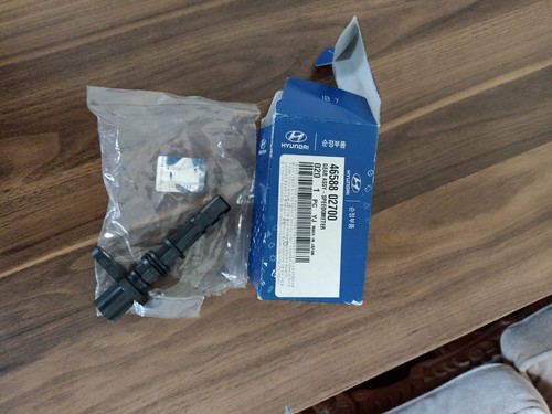Genuine/OEM 4658802700 GEAR ASSY-SPEEDOMETER for Hyundai