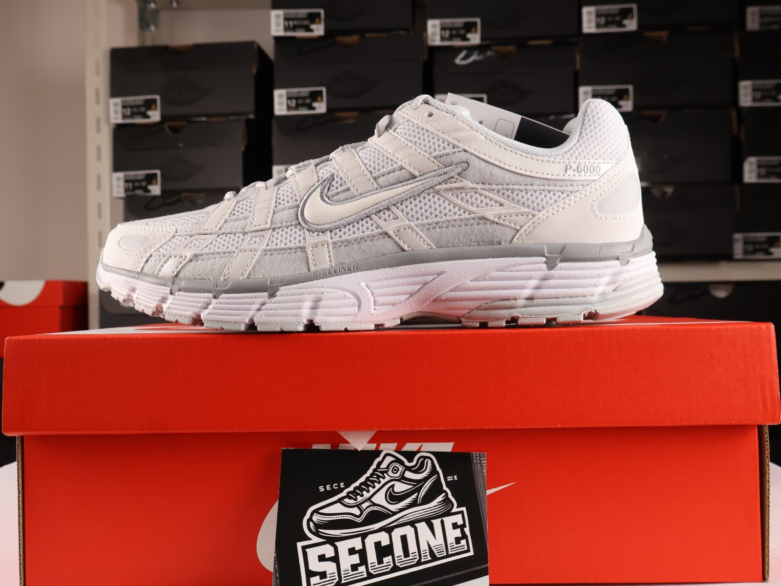 NIKE P-6000 国内未発売 FV6603-101 61VVnymiK3L._SY300_QL30_.jpg