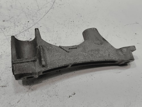 2020-2025 Toyota Highlander 2.5L Engine Passenger Side Mount Spacer Bracket OEM