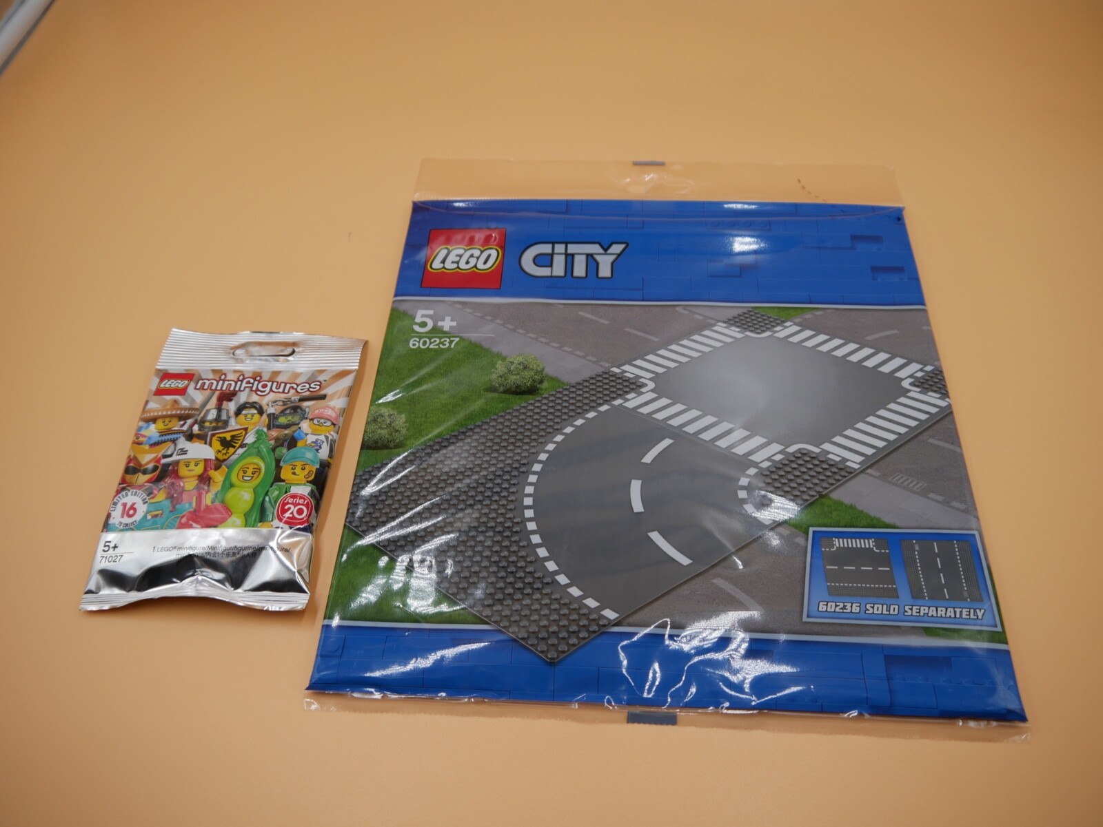 LEGO Straßenplatten City LEGO Kurve Kreuzung 60237 inklusive Polyback 71027