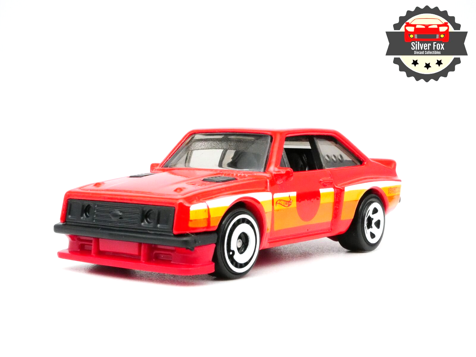 1976-78 FORD ESCORT RS2000 RED 1:64 SCALE DIECAST DIORAMA COLLECTOR