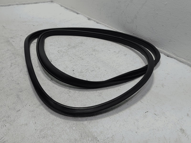 Used Honda Civic Sedan Front Left Or Right Door Body Weatherstrip Seal 2016-2021 OEM