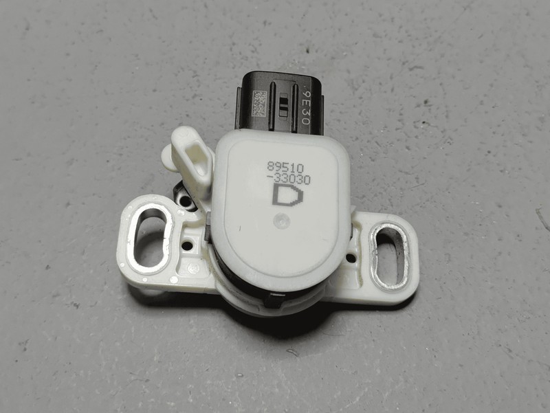 Used 2016-2022 Toyota RAV4 Hybrid Brake Stop Pedal Position Travel Sensor OEM