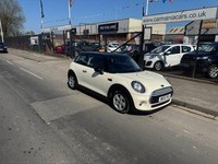 Economical Diesel White With Gloss Black Roof/Trim/Mirrors