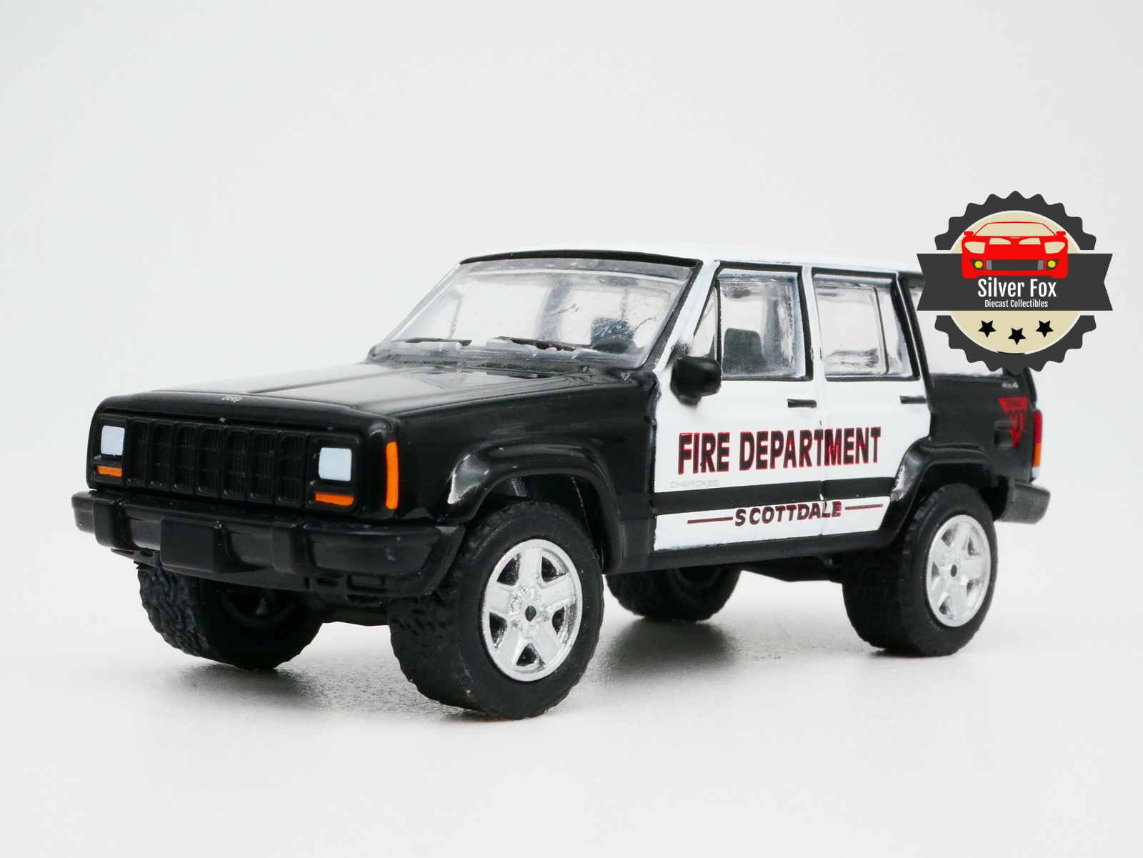 2000 JEEP CHEROKEE SCOTTDALE PA FIRE DEPT 1:64 SCALE DIECAST COLLECTOR MODEL