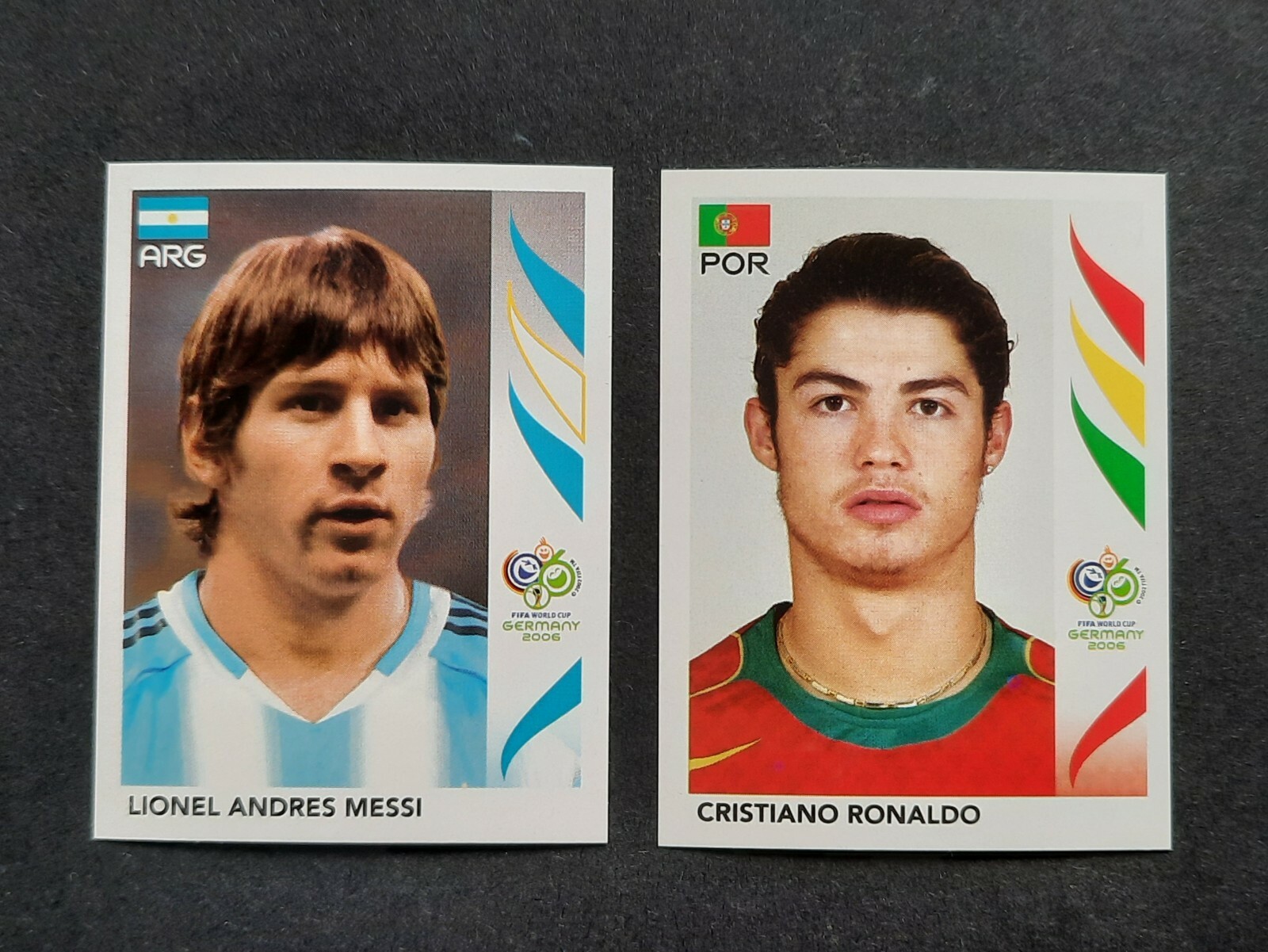 2xLOT🔥 MESSI & RONALDO ROOKIE RC 🔥 RARE #185 PANINI WC 2xLOT🔥 MESSI & RONALDO ROOKIE RC 🔥 RARE #185 PANINI WC