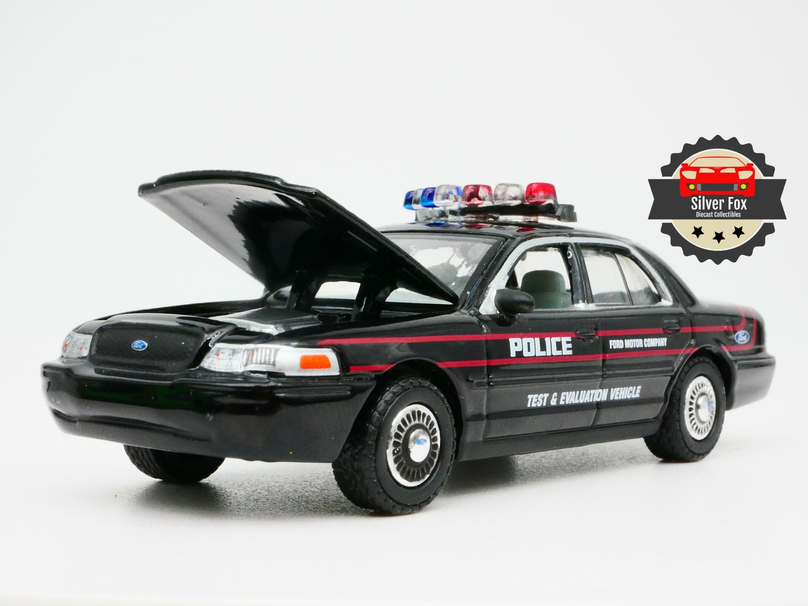 2001 FORD CROWN VICTORIA POLICE INTERCEPTOR  1:64 SCALE DIECAST COLLECTOR  CAR
