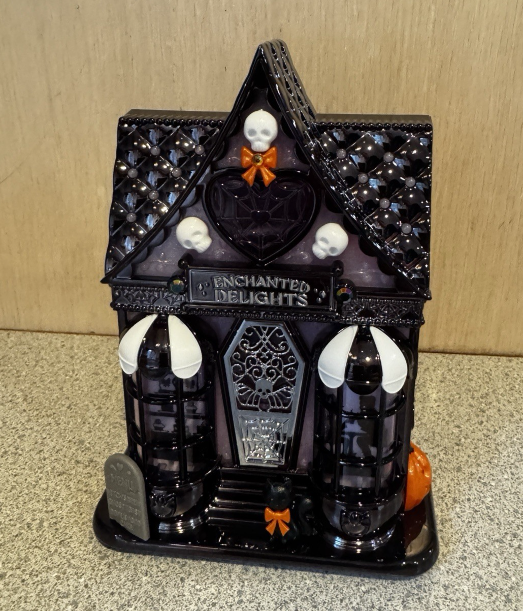 Bath Body Works Wallflower Fragrance Plug Halloween 2025