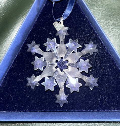 SWAROVSKI クリスマスオーナメント 2003 Swarovski Annual Ornaments 2003 Star - Boxed by Swarovski