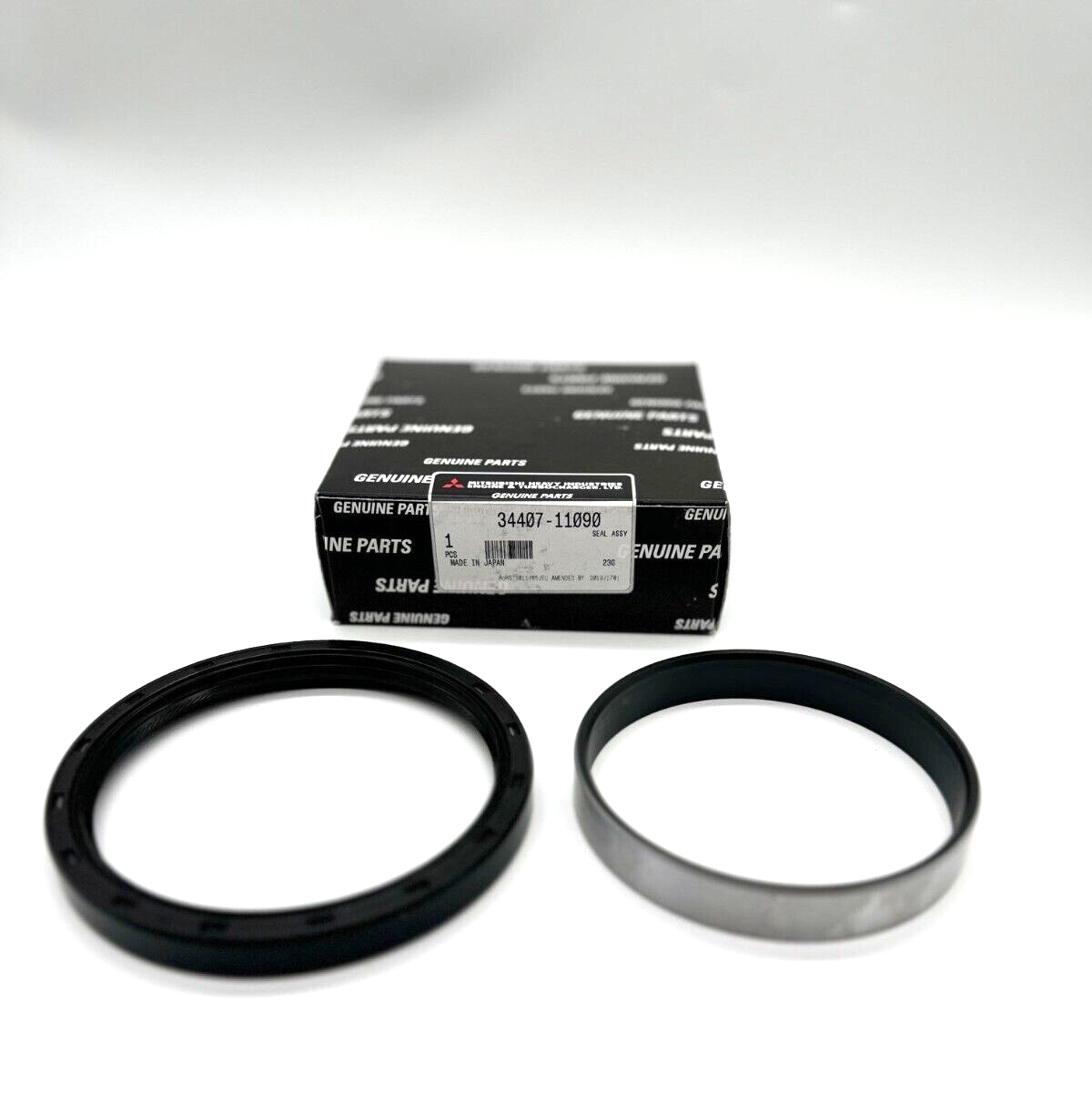 MITSUBISHI 34407-11090 crankshaft rear oil seal for S4S/804D