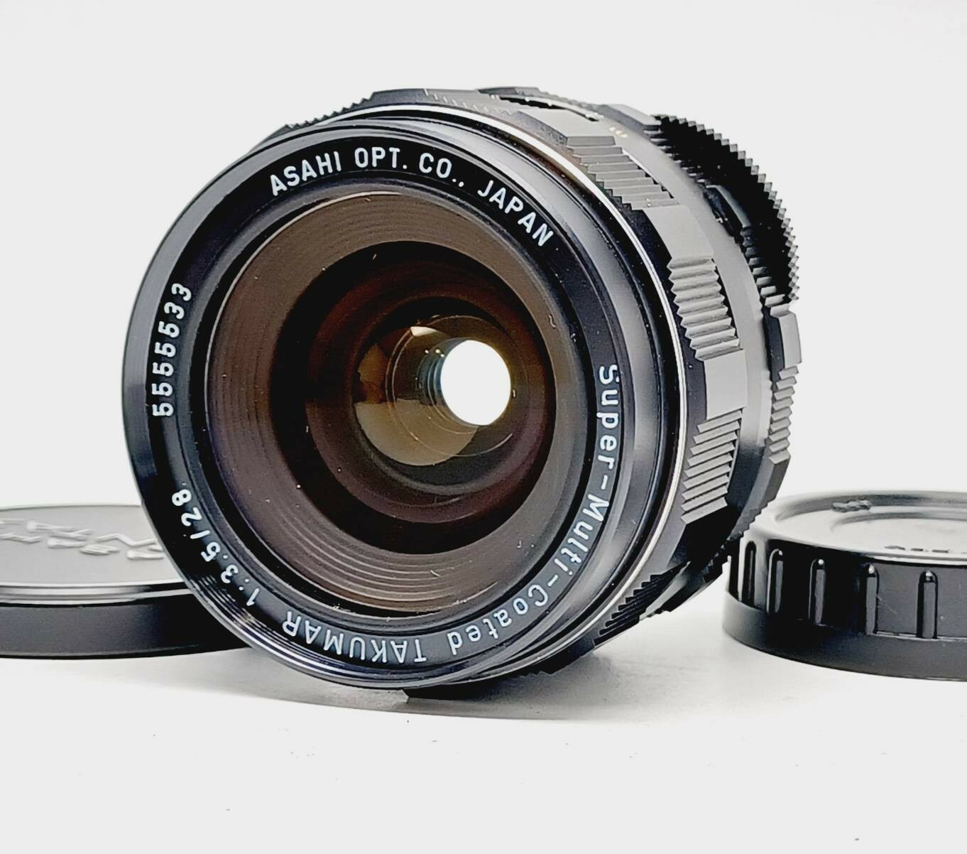 Super-Takumar 28mm PENTAX Super-Takumar 28mm F3.5 M42