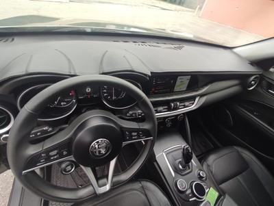 image 5 of interior