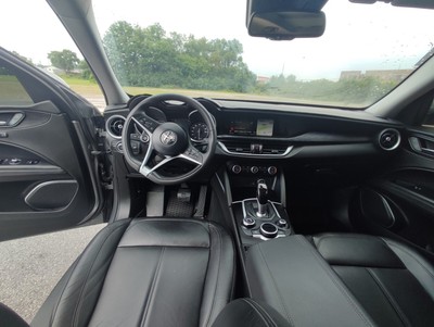 image 3 of interior