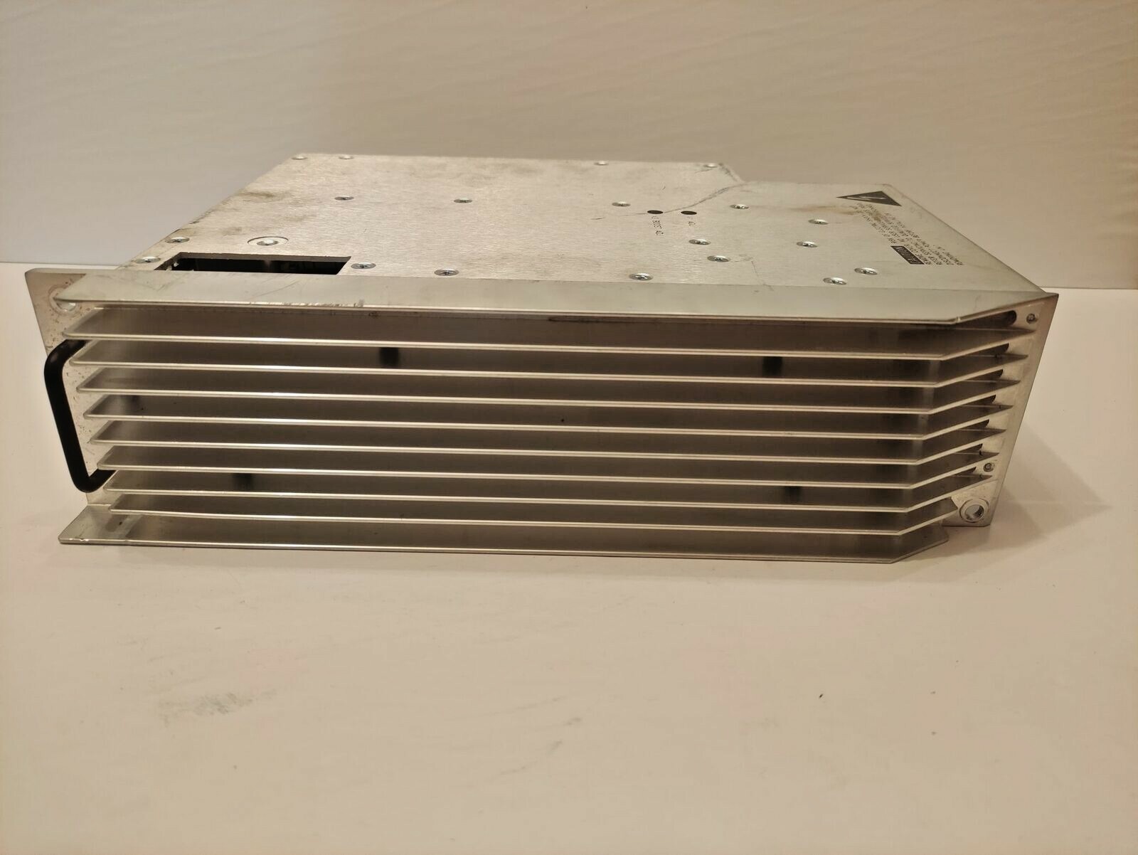 TAIYO YUDEN P/N: 8251 ELECTRONIC DEVICE WITH PORTS AND