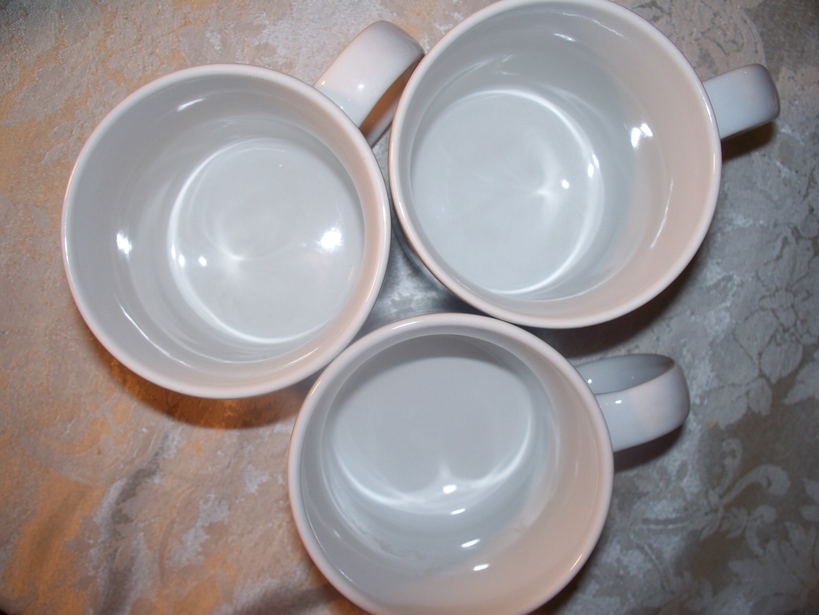 Vintage Set of 3 Sakura Henny Penny Warren Kimble Mugs 2000 Stoneware