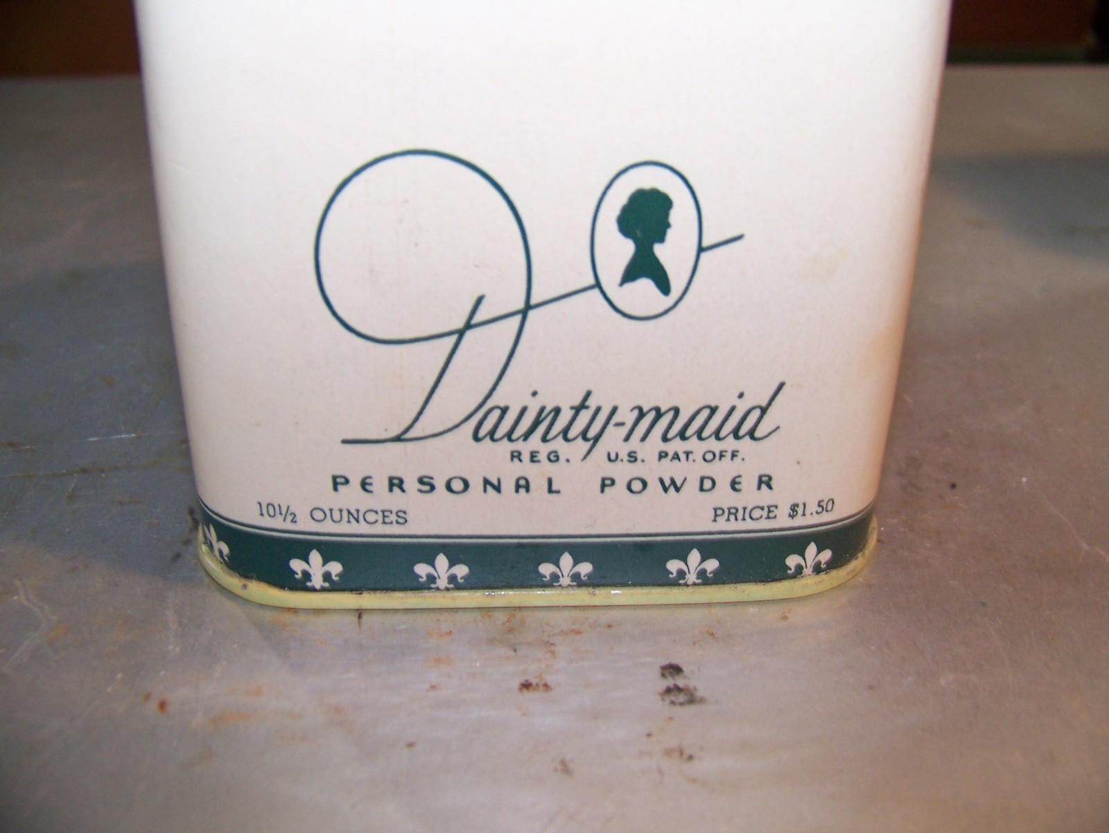 VINTAGE Dainty-Maid Personal Powder
