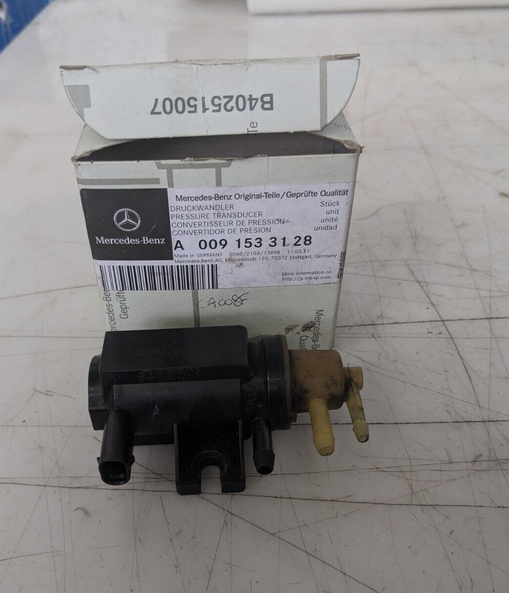メル17613 Mercedes W204 W212 W447 W906 Turbo Boost Pressure Solenoid