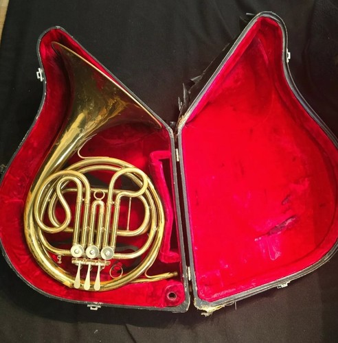 Vintage Lyons monarch french horn