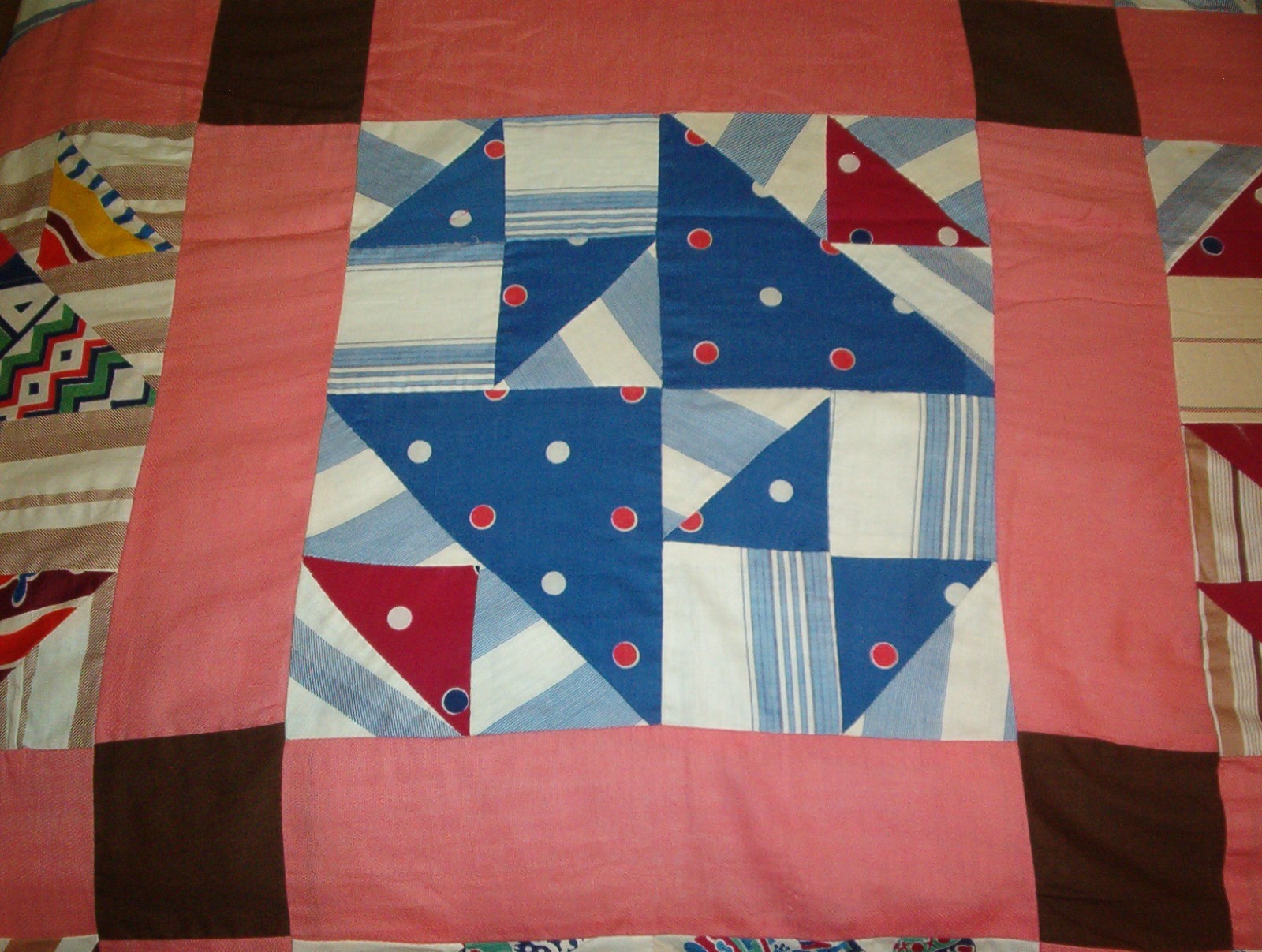 VINTAGE QUILT TOP, SOME BLOCKS HAND-SEWN, SOME MACHINE STITCHED, WELL MADE